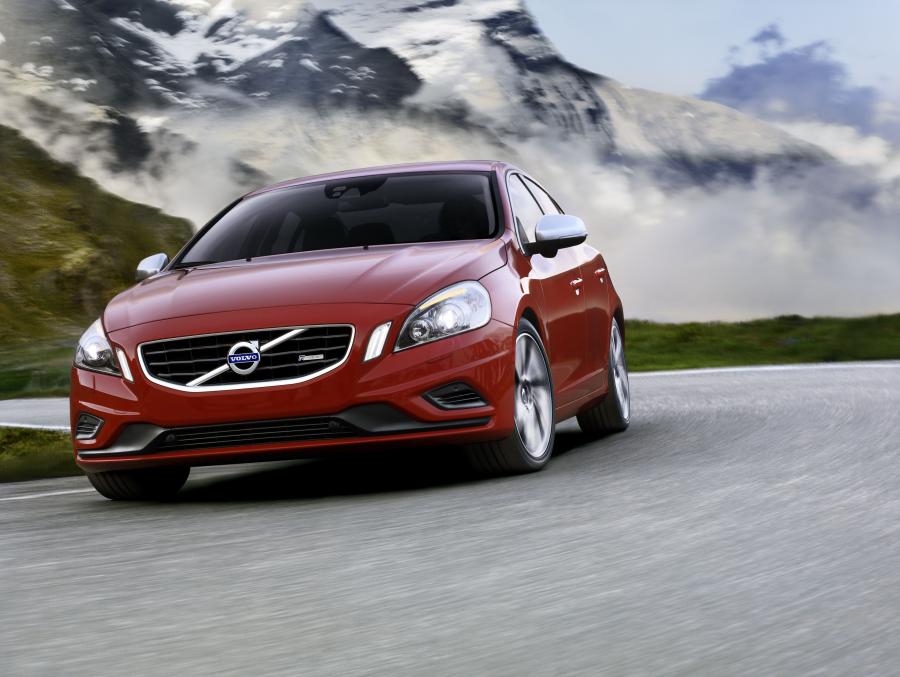  Volvo S60 R-Design 2010 года  (фото 26 из 27)
